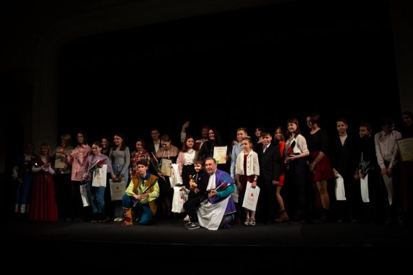 ceremoniya-nagrazhdeniya-pobeditelej-oblastnogo-festivalya-konkursa-yunyj-kuklovod-proshla-v-lipeckom-gosudarstvennom-teatre-kukol-4